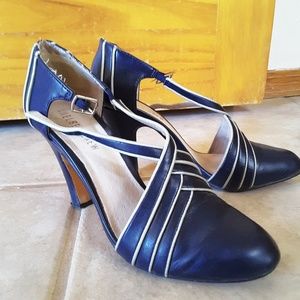 Vintage style heels by Chelsea Crew